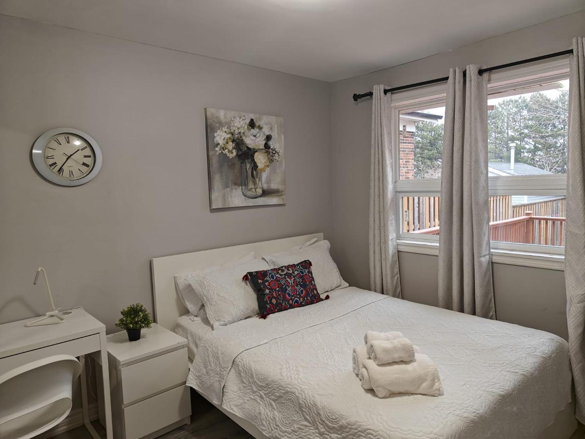 Spacious Mbr Near Kennedy Subway & Go Toronto Exterior foto