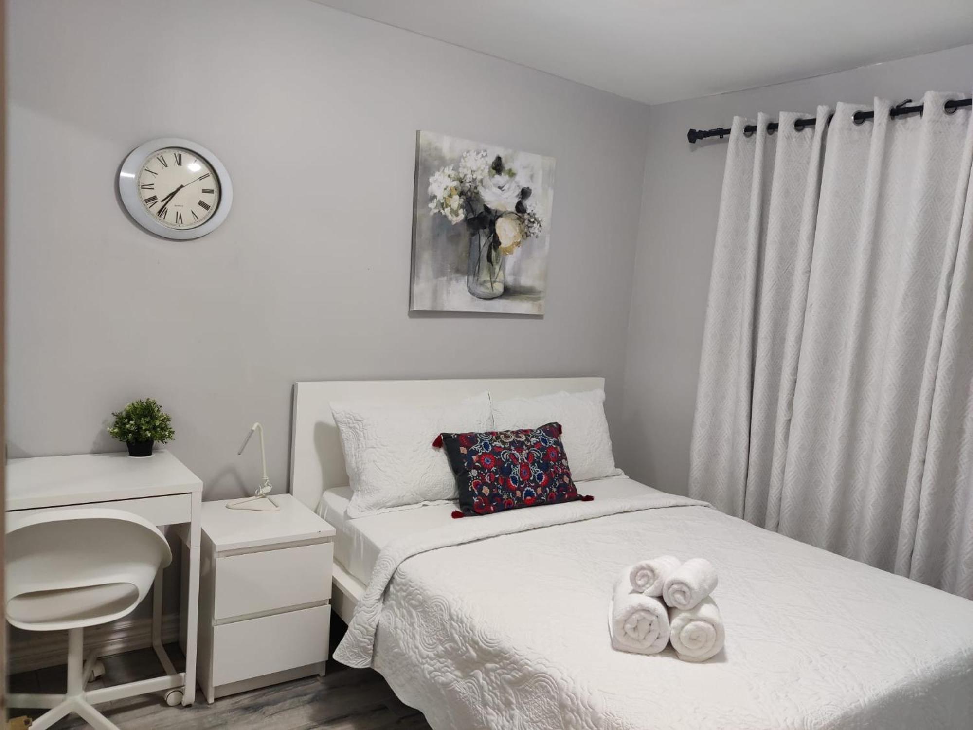 Spacious Mbr Near Kennedy Subway & Go Toronto Exterior foto